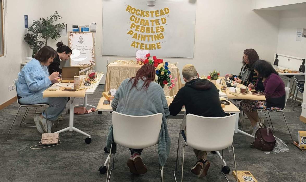 corporate workshop team building painting